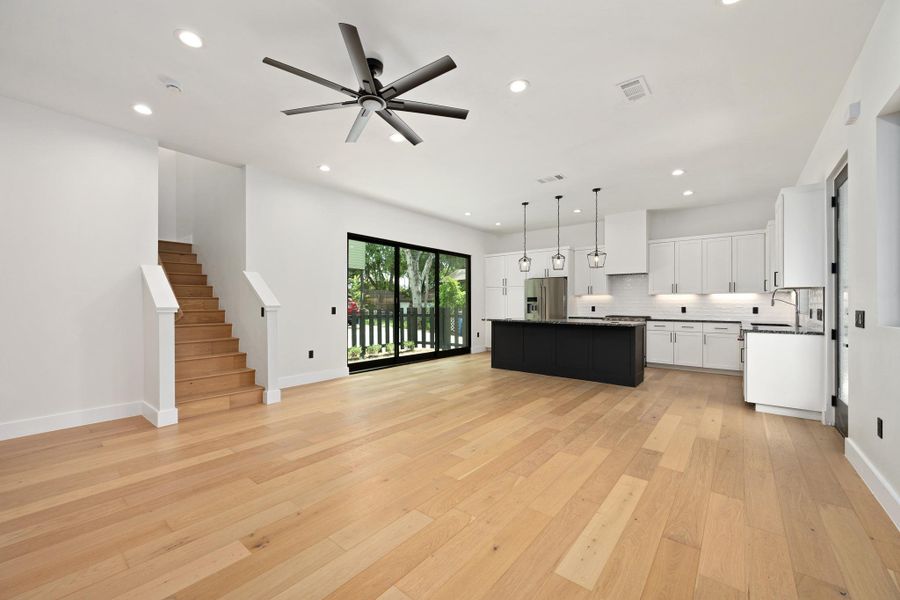 Spacious, unfurnished interior of a new home in , Austin (Image 18). Spacious, unfurnished interior of a new home in , Austin (Image 18).