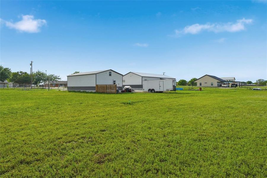 Exterior details and patio area of a home in , Leroy (Image 28).