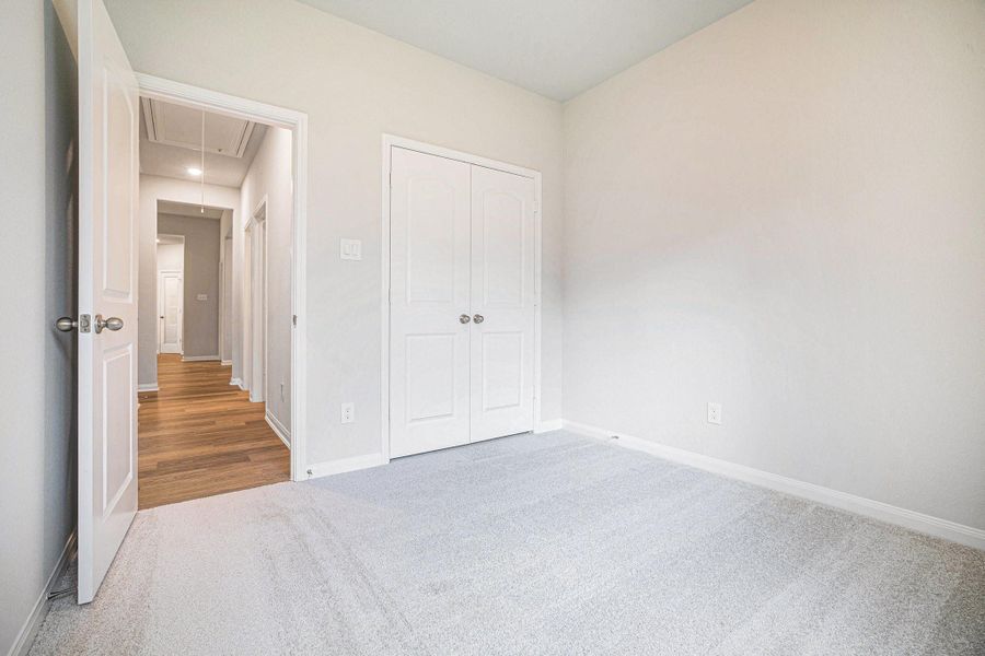 Spacious, unfurnished interior of a new home in Oakwood Ranch, Willis (Image 23). Spacious, unfurnished interior of a new home in Oakwood Ranch, Willis (Image 23).