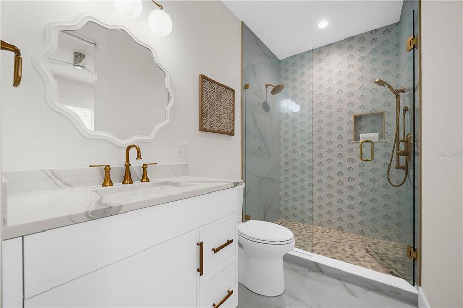 Image 75 of a home in .