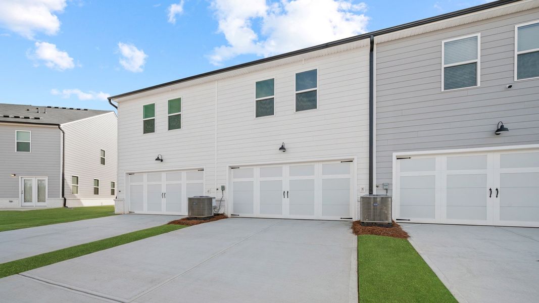 Exterior details and patio area of a home in Echo Glen, Stockbridge (Image 3).