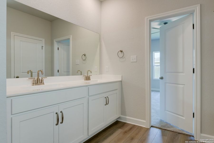 Furnished interior view inside a new home in Enclave at Hennersby Hollow 50's, San Antonio (Image 15). Furnished interior view inside a new home in Enclave at Hennersby Hollow 50's, San Antonio (Image 15).