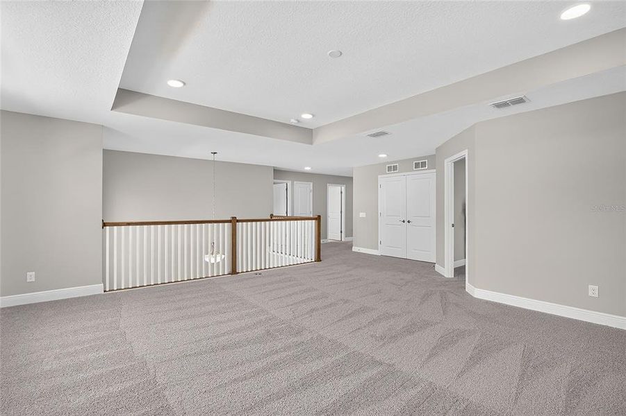 Spacious, unfurnished interior of a new home in , Wesley Chapel (Image 24).