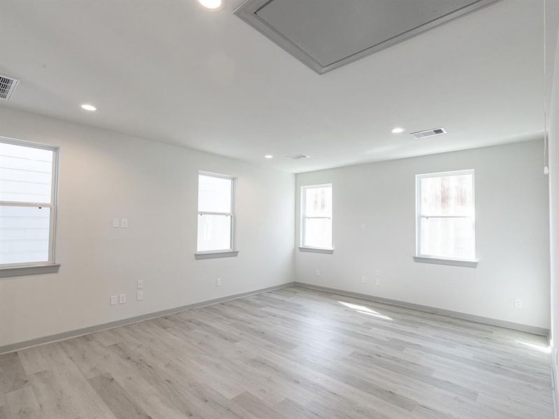 Image 22 of a home in The Emile District.