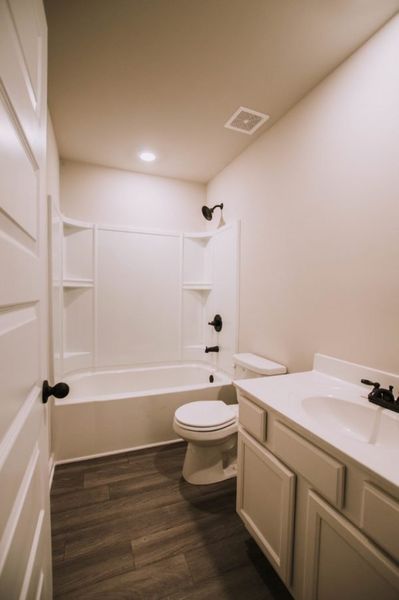 Representative furnished interior of a home built from the Reynolds by Piedmont Residential in Hampton Ridge, Jefferson (Image 8).