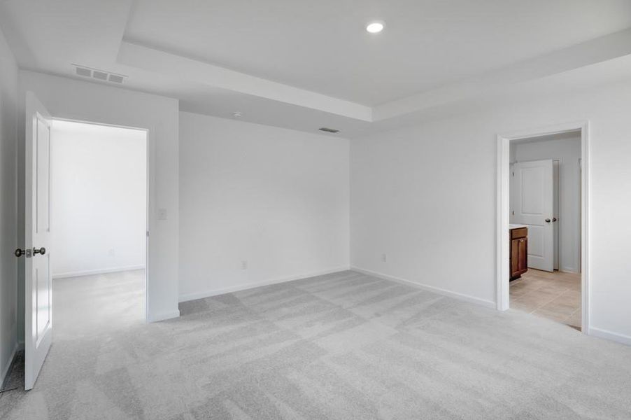 Image 36 of a home in Heritage River.