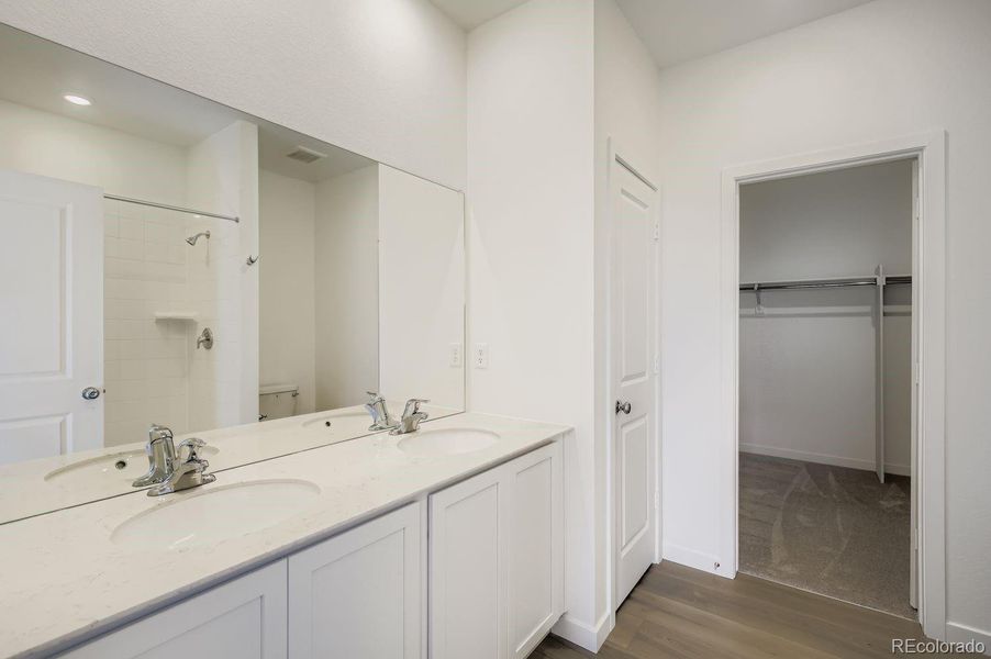 Furnished interior view inside a new home in Ledge Rock: The Camden Collection, Johnstown (Image 6).