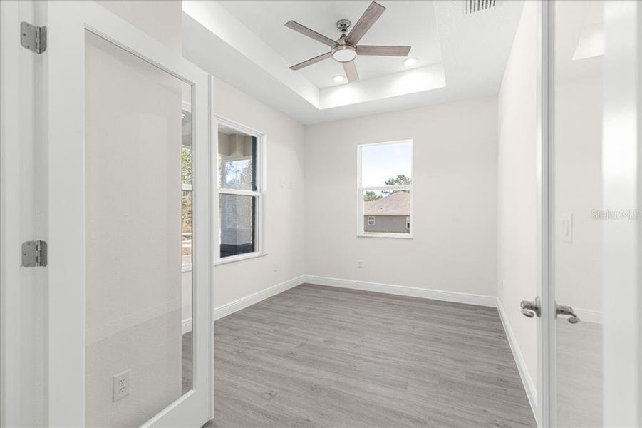 Spacious, unfurnished interior of a new home in , Dunnellon (Image 23).