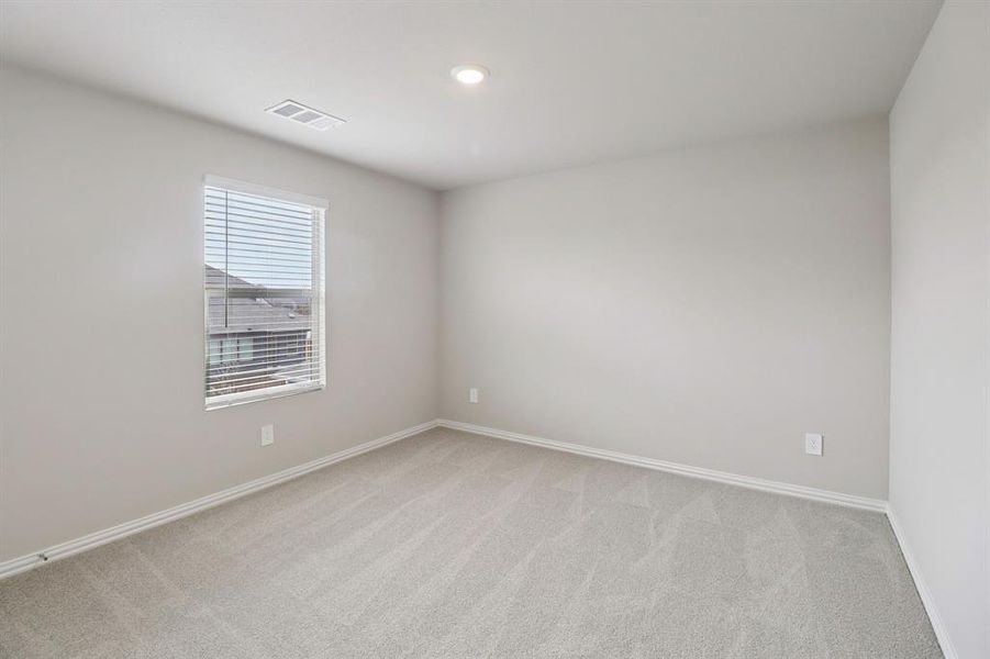 Spacious, unfurnished interior of a new home in Lakehaven - Spring Series, Farmersville (Image 29).