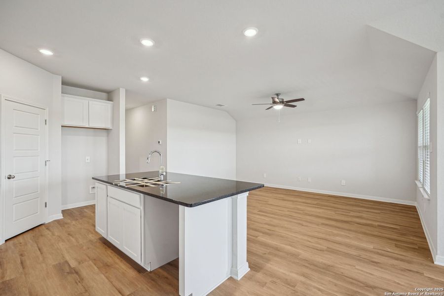 Image 37 of a home in Scenic Crest - Premier Series. Image 37 of a home in Scenic Crest - Premier Series.