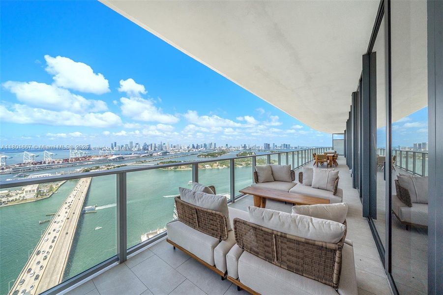 Image 24 of a home in . Image 24 of a home in .