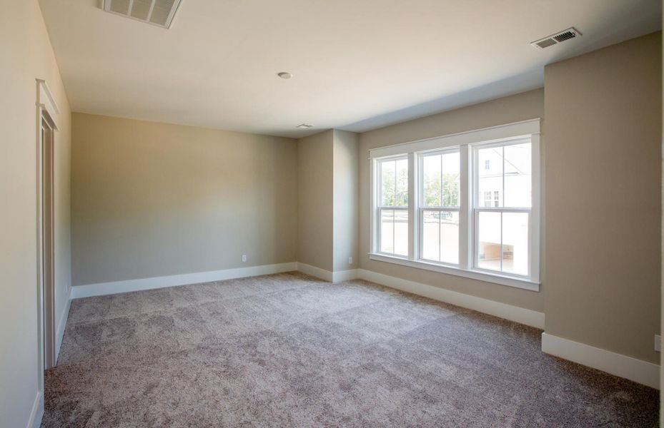 Spacious Guest Room