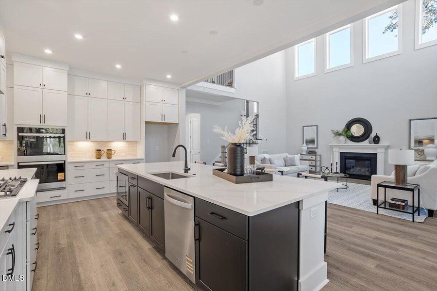 22-248 Ashford Dr [2609363]_22