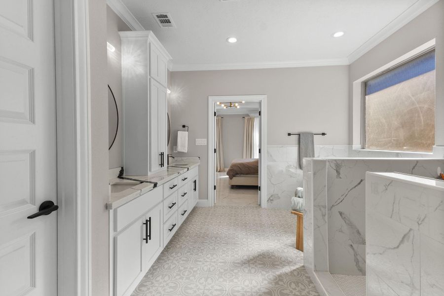 Furnished interior view inside a new home in , Beaumont (Image 5).