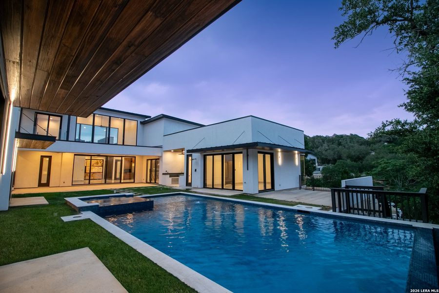 Exterior details and patio area of a home in , San Antonio (Image 29).