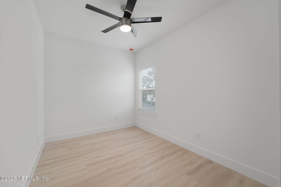 Spacious, unfurnished interior of a new home in , St. Augustine (Image 15).