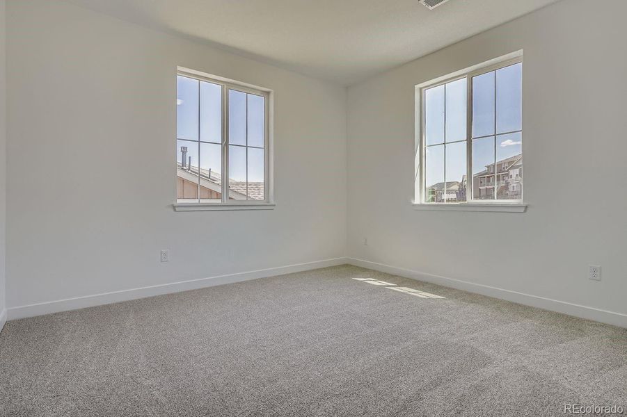 Spacious, unfurnished interior of a new home in Macanta: The Grand Collection, Castle Rock (Image 10).