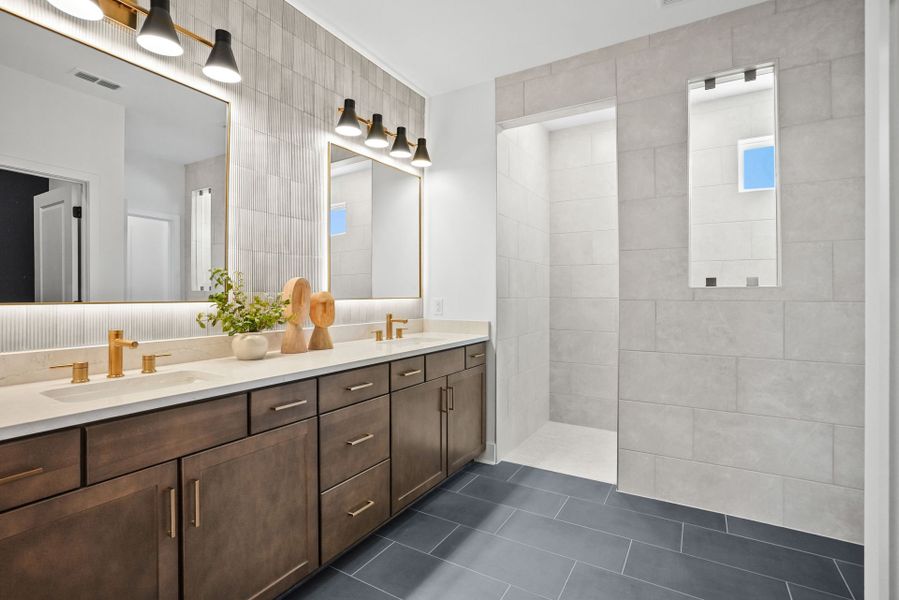 Representative furnished interior of a home built from the Renown by Del Webb in Del Webb Carolina Ridge, Midland (Image 68).