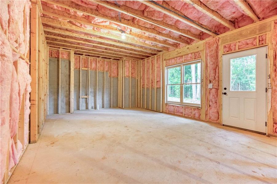 Spacious, unfurnished interior of a new home in , Covington (Image 40).