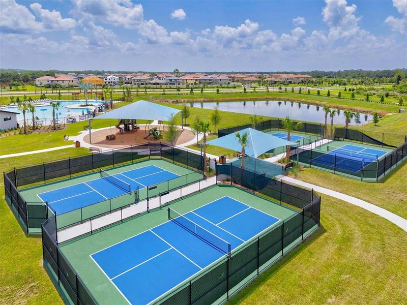 Community amenities in Crosswind Ranch, Parrish (Image 82).