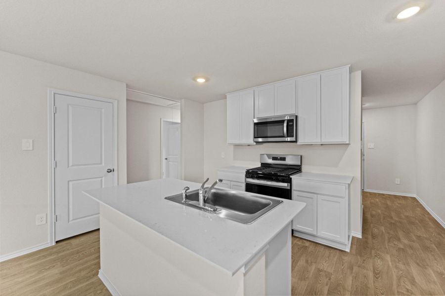 Furnished interior view inside a new home in Sunset Oaks, Maxwell (Image 4). Furnished interior view inside a new home in Sunset Oaks, Maxwell (Image 4).