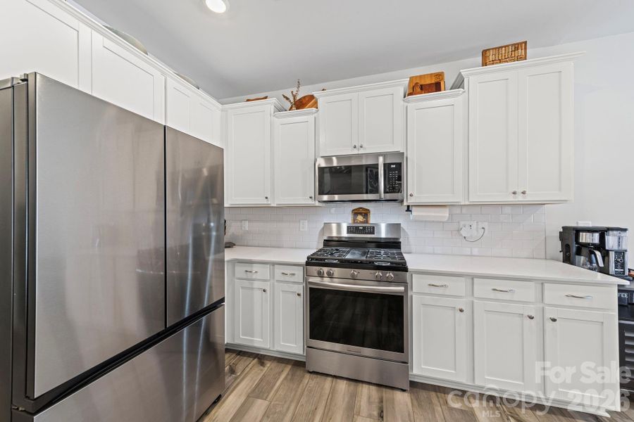Furnished interior view inside a new home in , Lancaster (Image 15).
