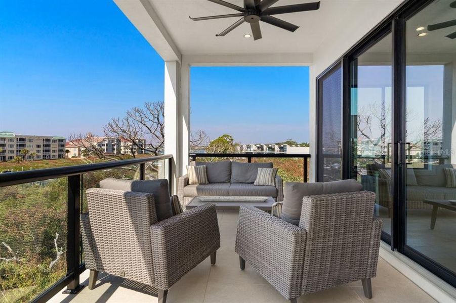 Exterior details and patio area of a home in , New Smyrna Beach (Image 34).