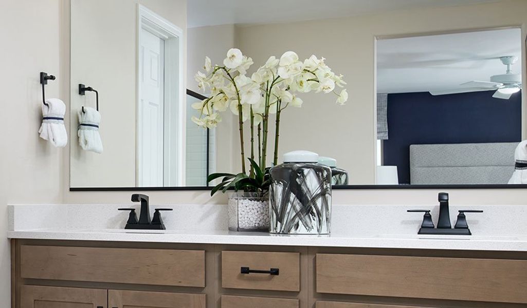 Layla-T698-SeasonsatBlackhawk Bathroom
