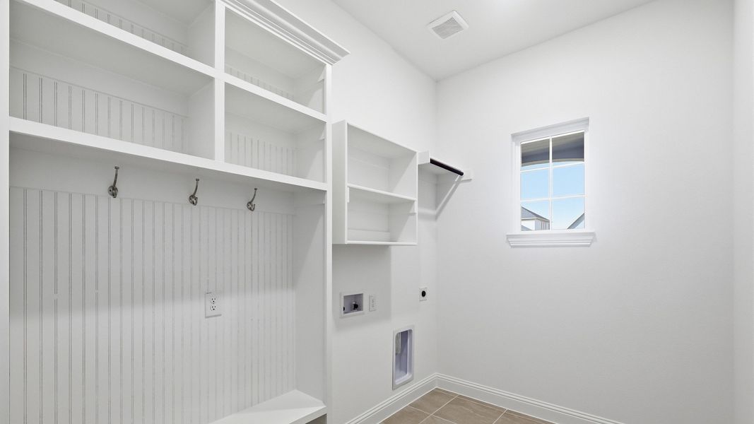 Furnished interior view inside a new home in Rio Vista at Kelly Ranch, Aledo (Image 8).