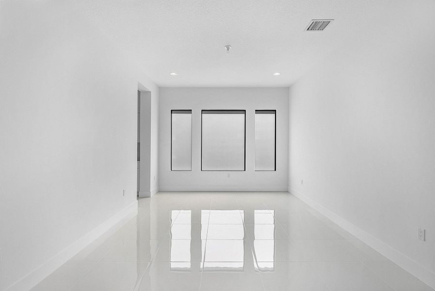 Spacious, unfurnished interior of a new home in Lotus Edge, Boca Raton (Image 58).