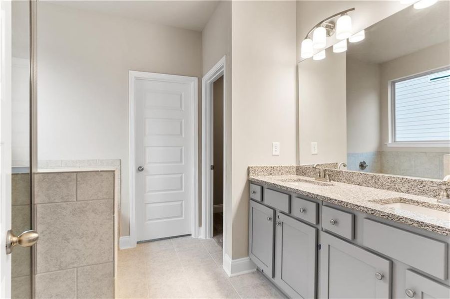 Furnished interior view inside a new home in Highland Park, Stonecrest (Image 8). Furnished interior view inside a new home in Highland Park, Stonecrest (Image 8).