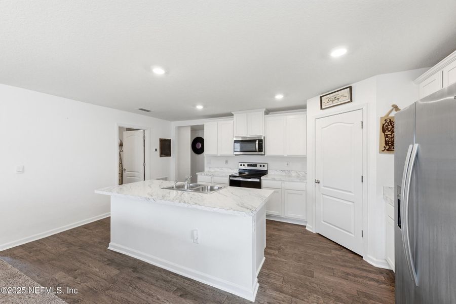 Furnished interior view inside a new home in Cross Creek Express, Green Cove Springs (Image 7). Furnished interior view inside a new home in Cross Creek Express, Green Cove Springs (Image 7).