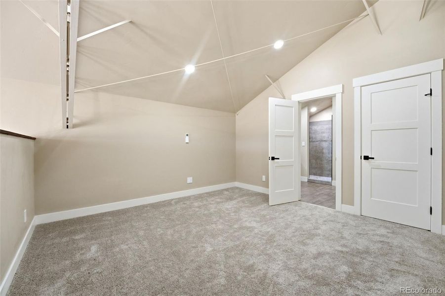 Spacious, unfurnished interior of a new home in , Rye (Image 28).