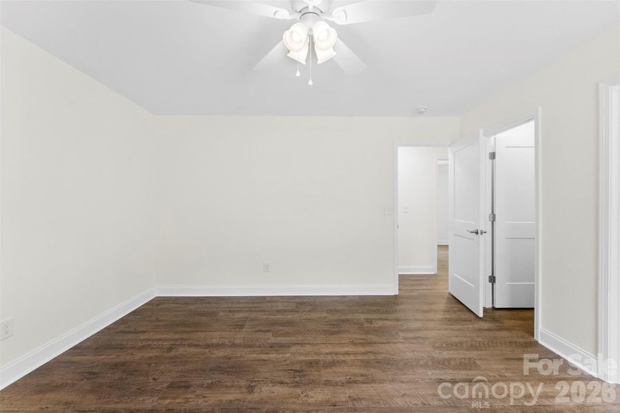 Spacious, unfurnished interior of a new home in , Bessemer City (Image 20).