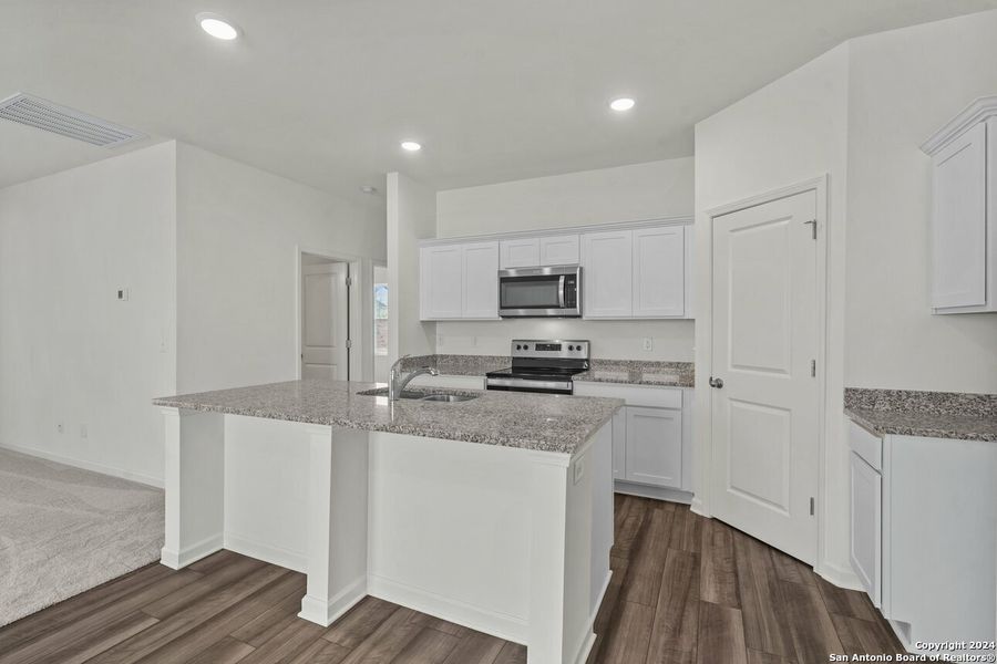Furnished interior view inside a new home in Cordova Trails, Seguin (Image 4). Furnished interior view inside a new home in Cordova Trails, Seguin (Image 4).