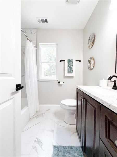 Furnished interior view inside a new home in , Monticello (Image 11).