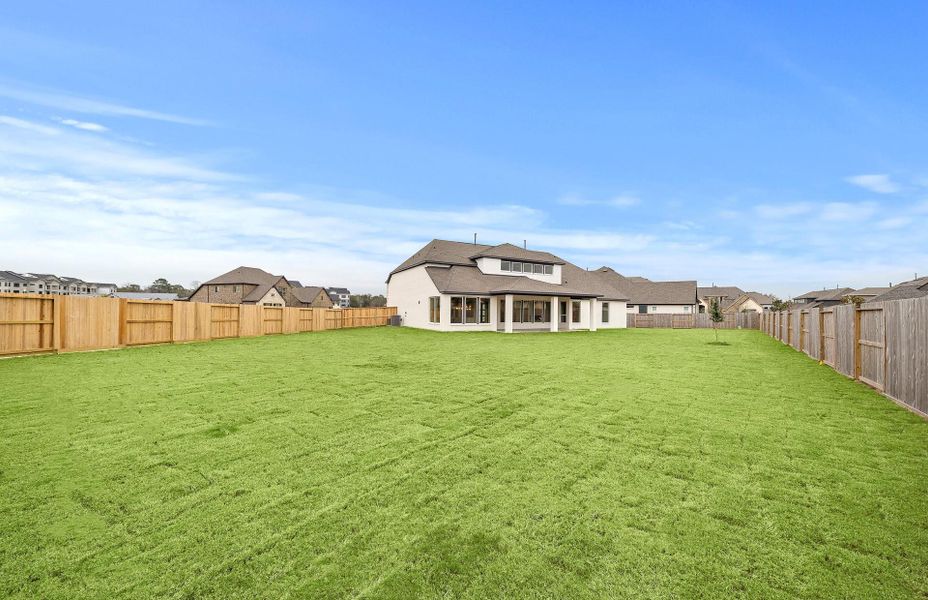 Exterior details and patio area of a home in Artavia 70′, Conroe (Image 21). Exterior details and patio area of a home in Artavia 70′, Conroe (Image 21).