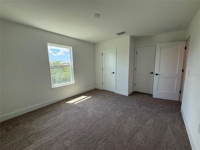 Spacious, unfurnished interior of a new home in , Punta Gorda (Image 14).