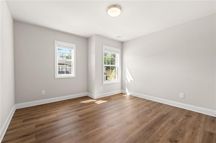 Spacious, unfurnished interior of a new home in , Duluth (Image 40).