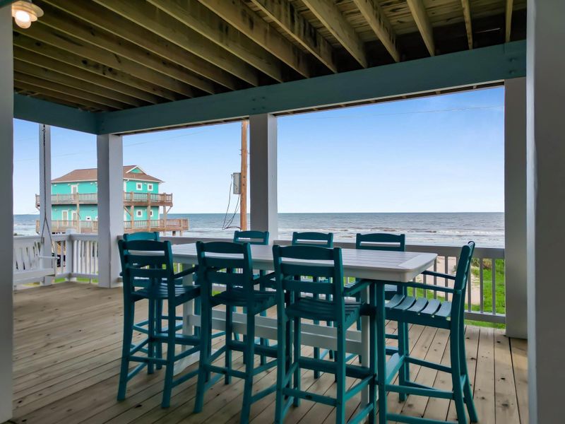 Community amenities in , Crystal Beach (Image 42). Community amenities in , Crystal Beach (Image 42).