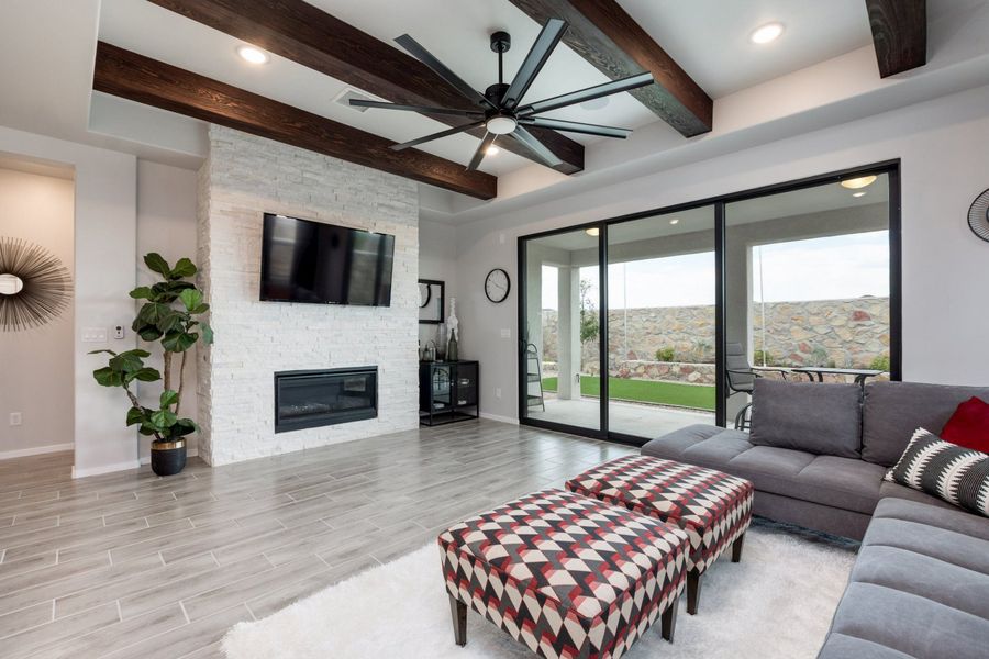 Representative furnished interior of a home built from the Santa Rosa by Hakes Brothers in Paseo Del Este, El Paso (Image 9).