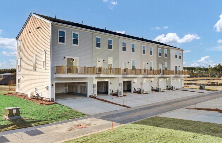 Image 52 of a home in .