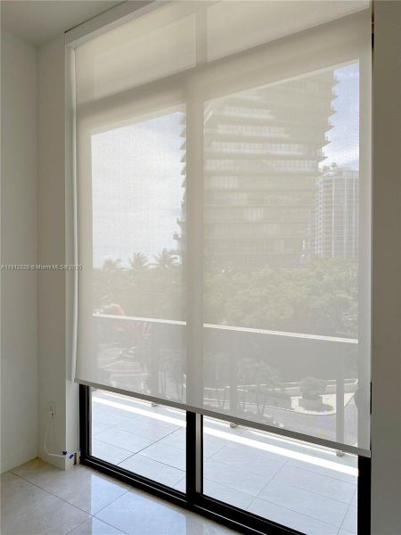 Spacious, unfurnished interior of a new home in Mr. C Residences, Miami (Image 34). Spacious, unfurnished interior of a new home in Mr. C Residences, Miami (Image 34).