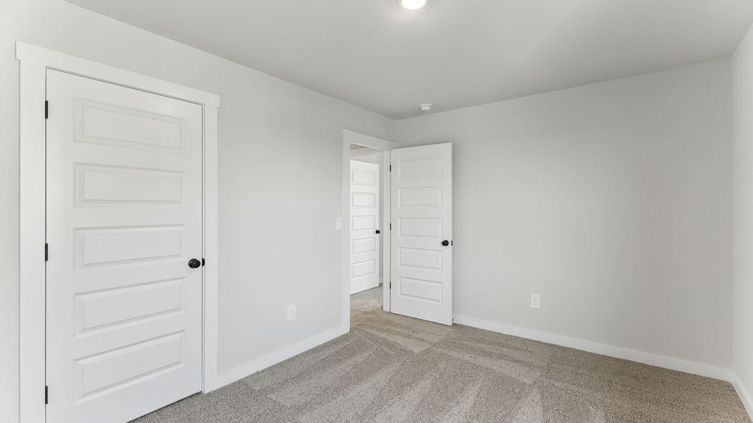 Spacious, unfurnished interior of a new home in Reserve at Hickory Ridge, Columbia (Image 48). Spacious, unfurnished interior of a new home in Reserve at Hickory Ridge, Columbia (Image 48).