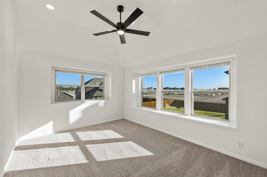 Spacious, unfurnished interior of a new home in Meadow Vista 60-65, Anna (Image 27).