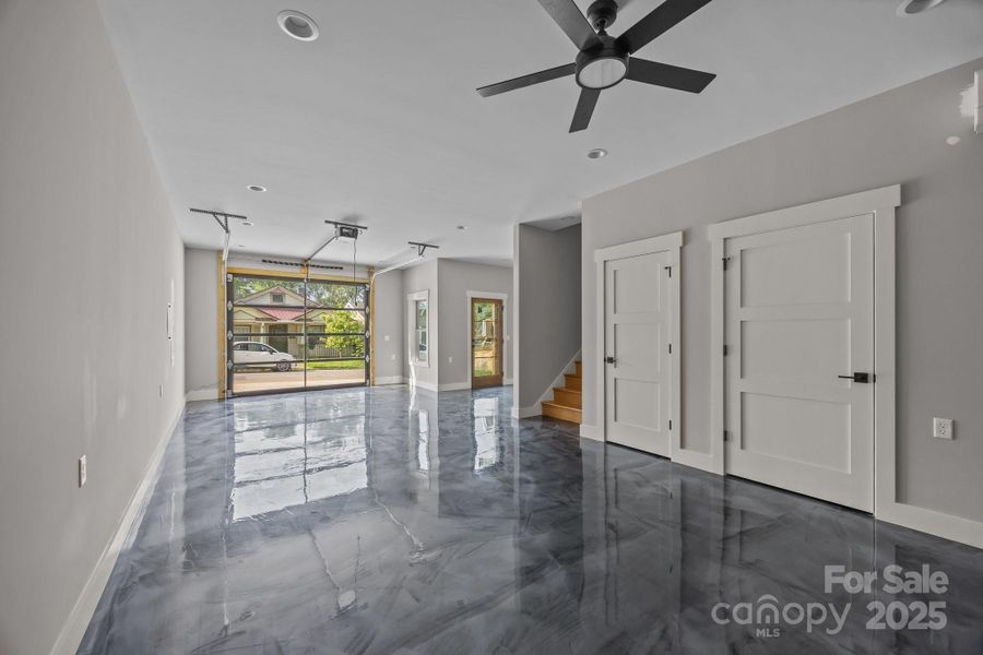 Lower level Lower level