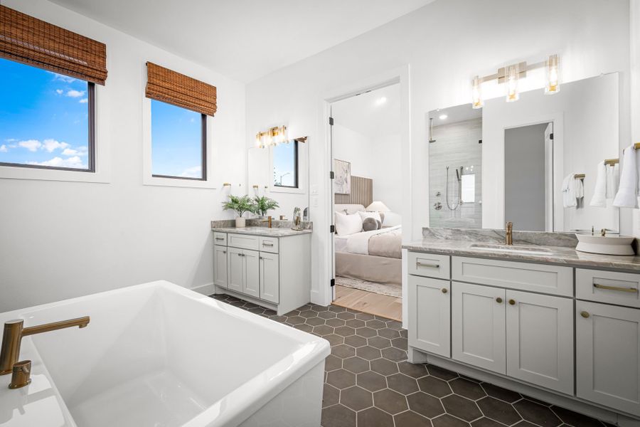 Representative furnished interior of a home built from the Gillett by Pulte Homes in Kuempel Farms, Pflugerville (Image 59).