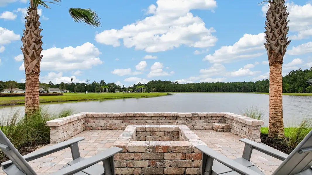 Representative exterior details of a home built from the Lakeside+ by D.R. Horton in The Arbors, Jacksonville (Image 4).
