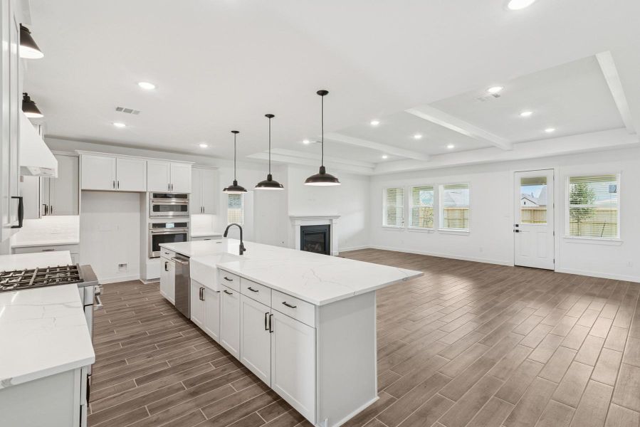 Kitchen open to dining area a great room Kitchen open to dining area a great room