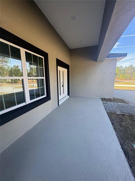 Exterior details and patio area of a home in , Dunnellon (Image 21). Exterior details and patio area of a home in , Dunnellon (Image 21).
